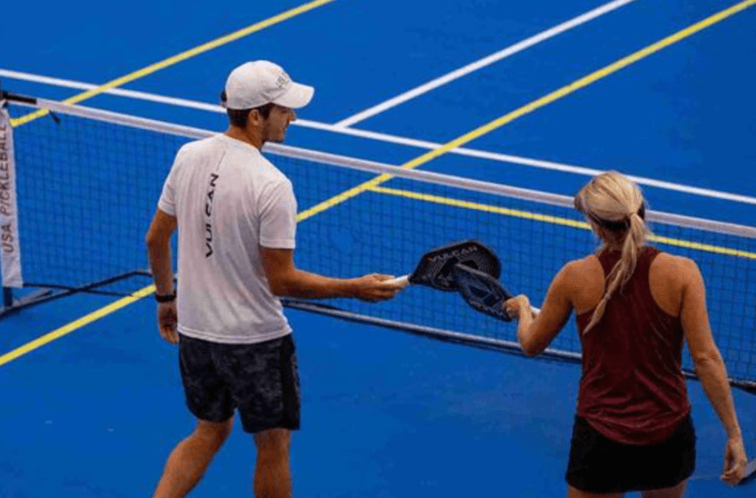 como ser mejor companero dobles pickleball